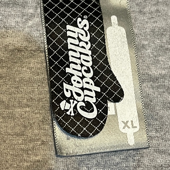 Johnny cupcakes Boston Red Sox Napoli shirt - Picture 3 of 5